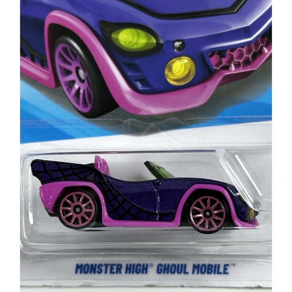 Hot Wheels 2025 Monster High Ghoul Mobile #3/250 New‎